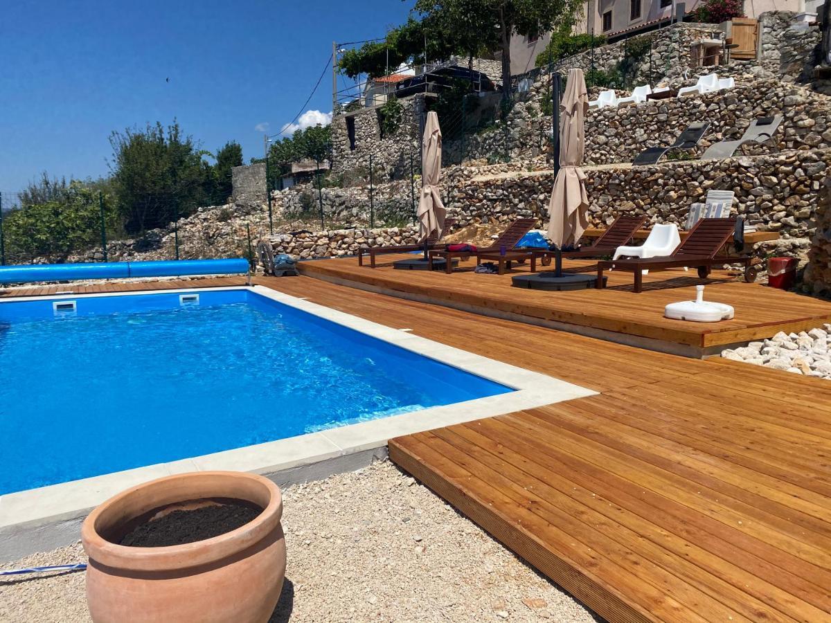 Vita Vacation Home Ustrine Exterior foto